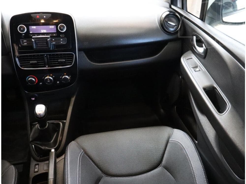 2018 Renault CLIO - 22