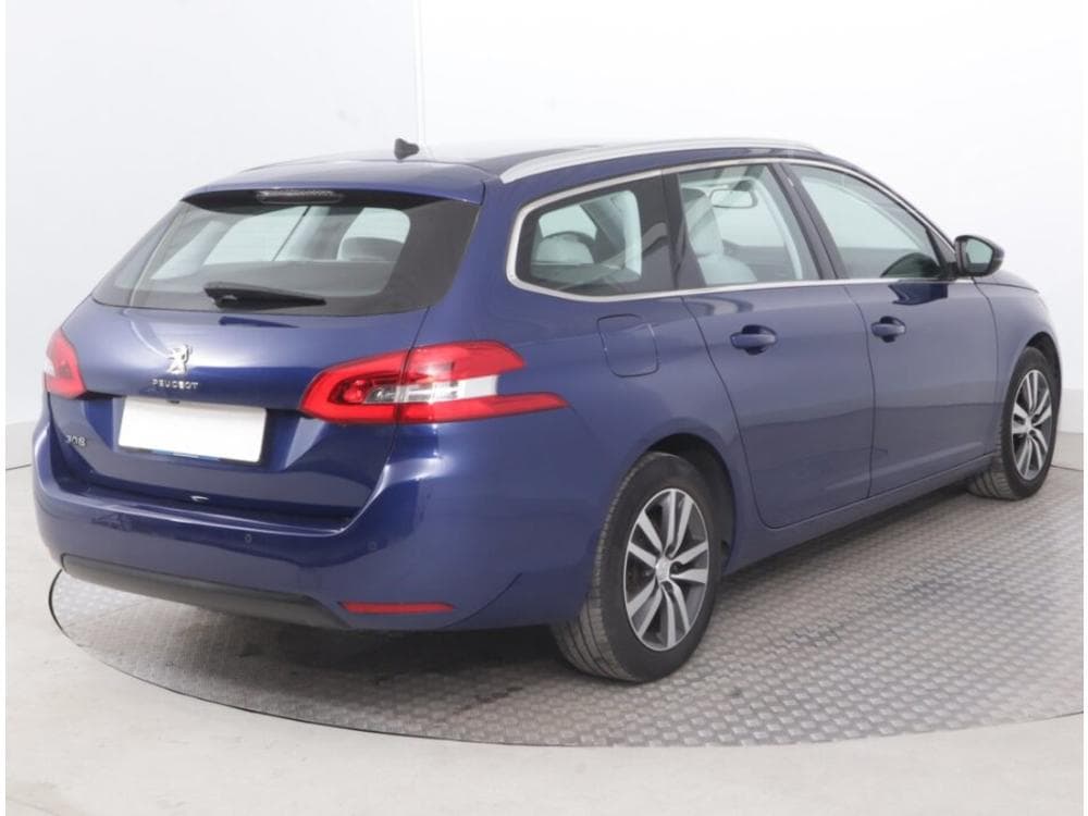 2020 Peugeot 308 - 5