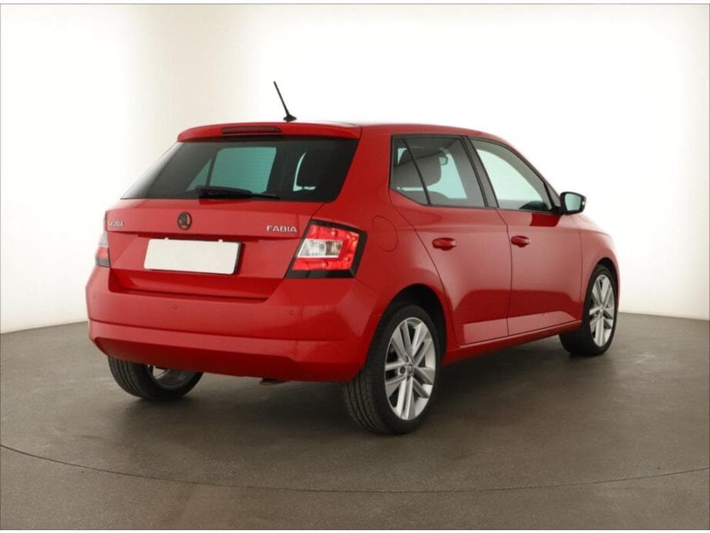 2016 Škoda FABIA - 5