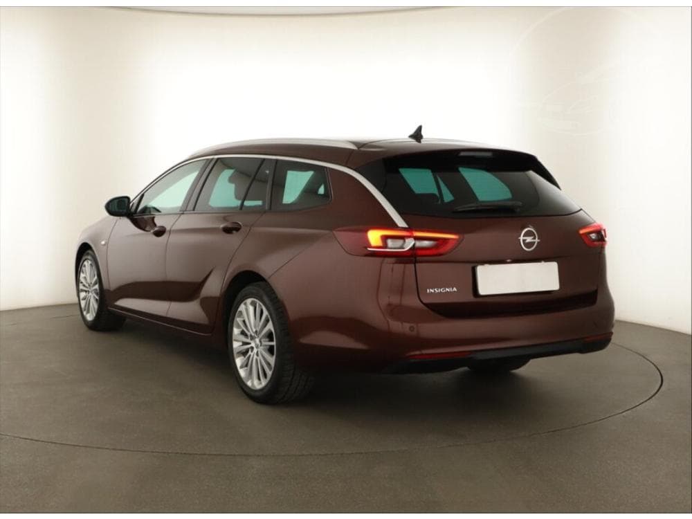 2019 Opel INSIGNIA - 10