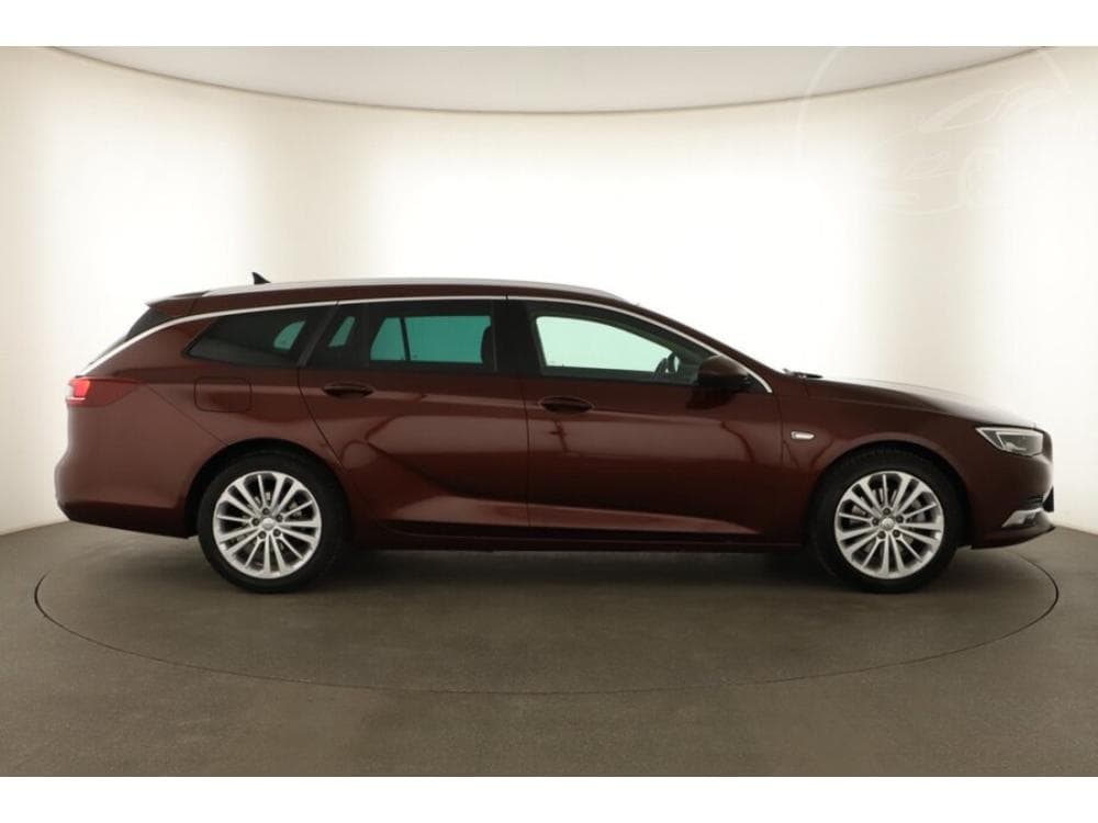 2019 Opel INSIGNIA - 16