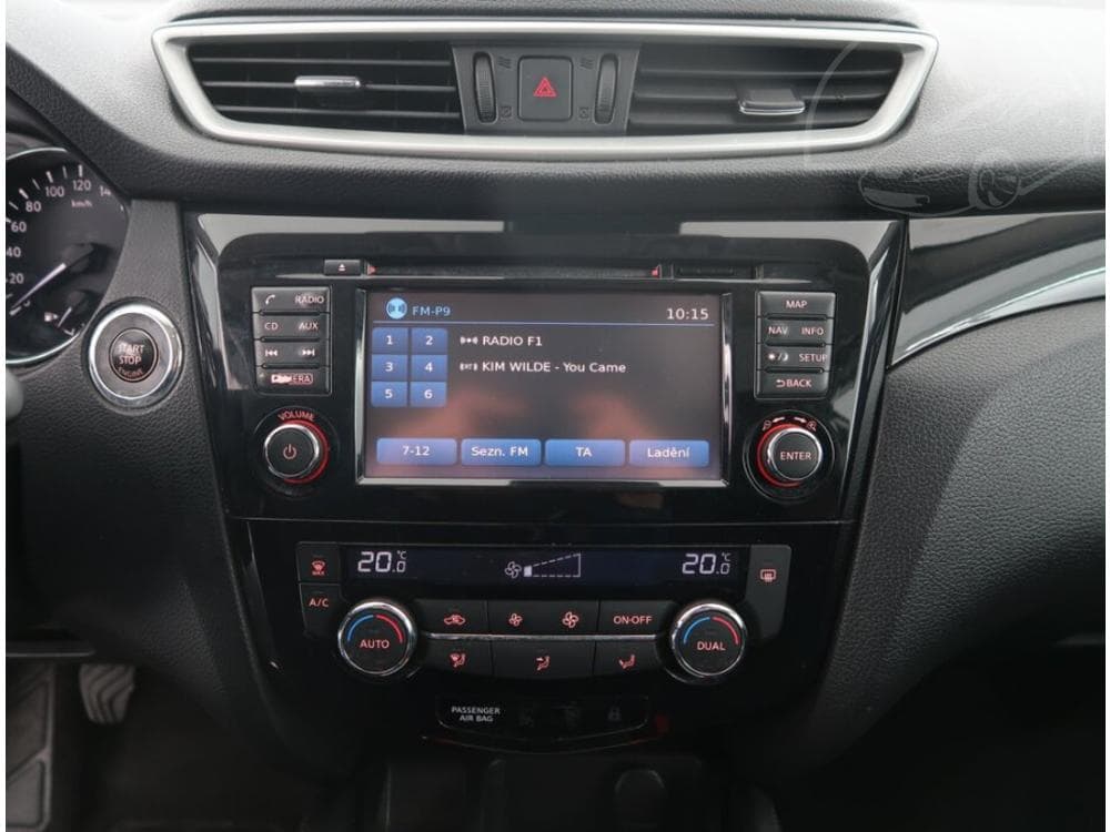 2016 Nissan QASHQAI - 12