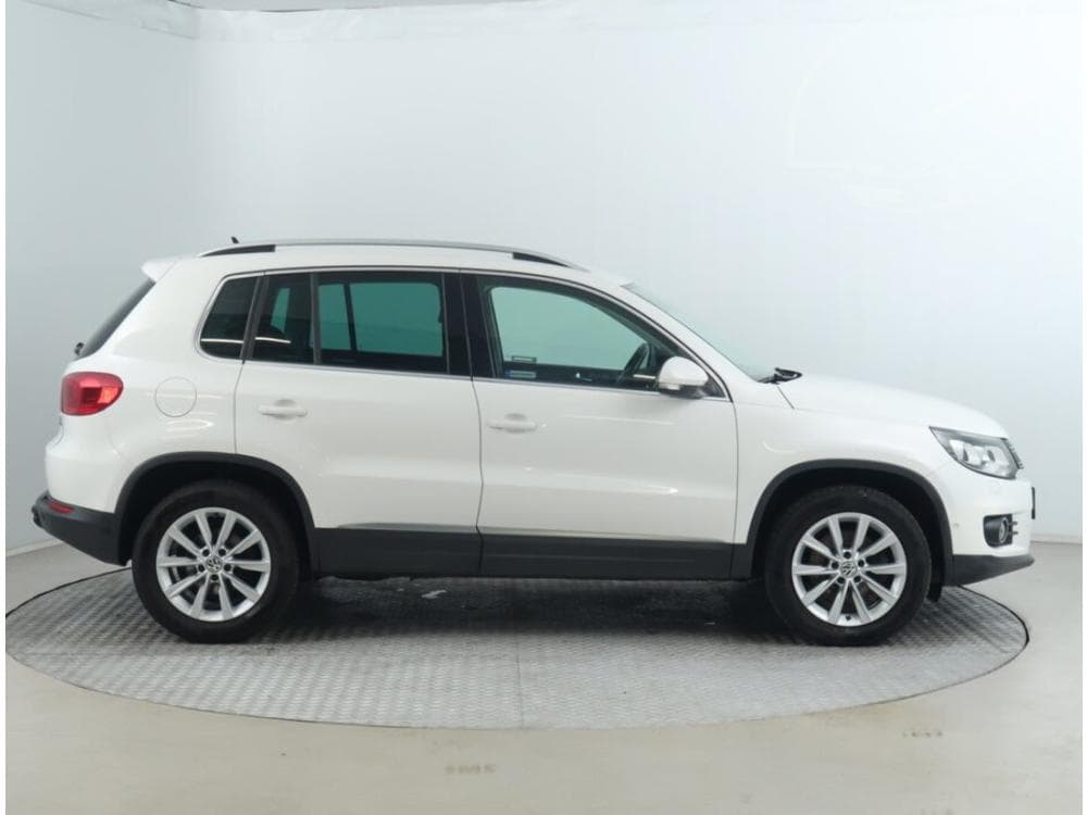 2013 Volkswagen TIGUAN - 16