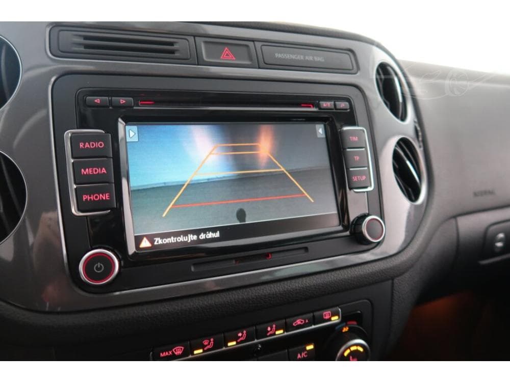 2013 Volkswagen TIGUAN - 40