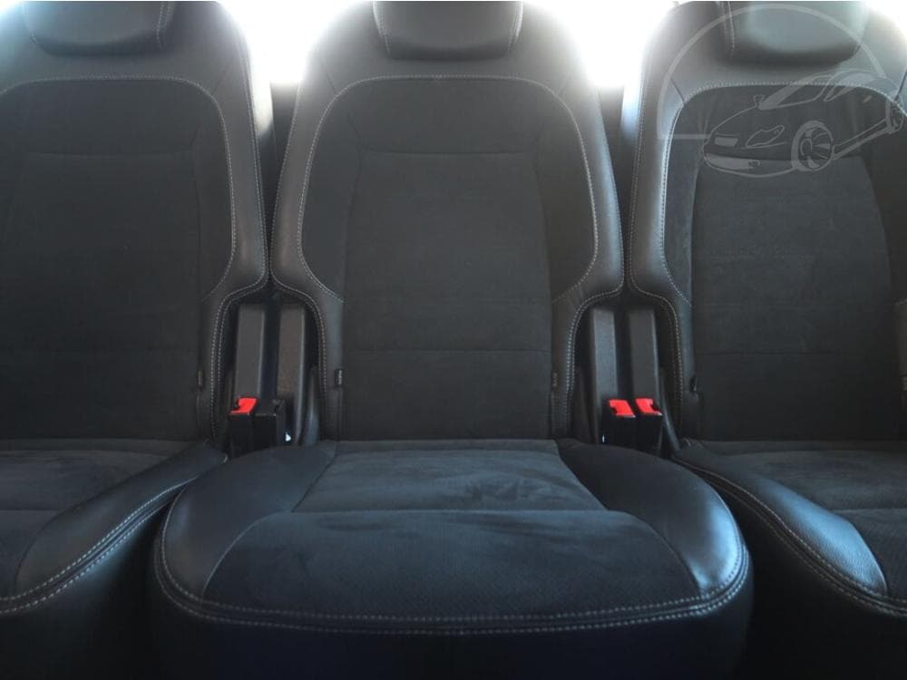 2011 Ford S-MAX - 10