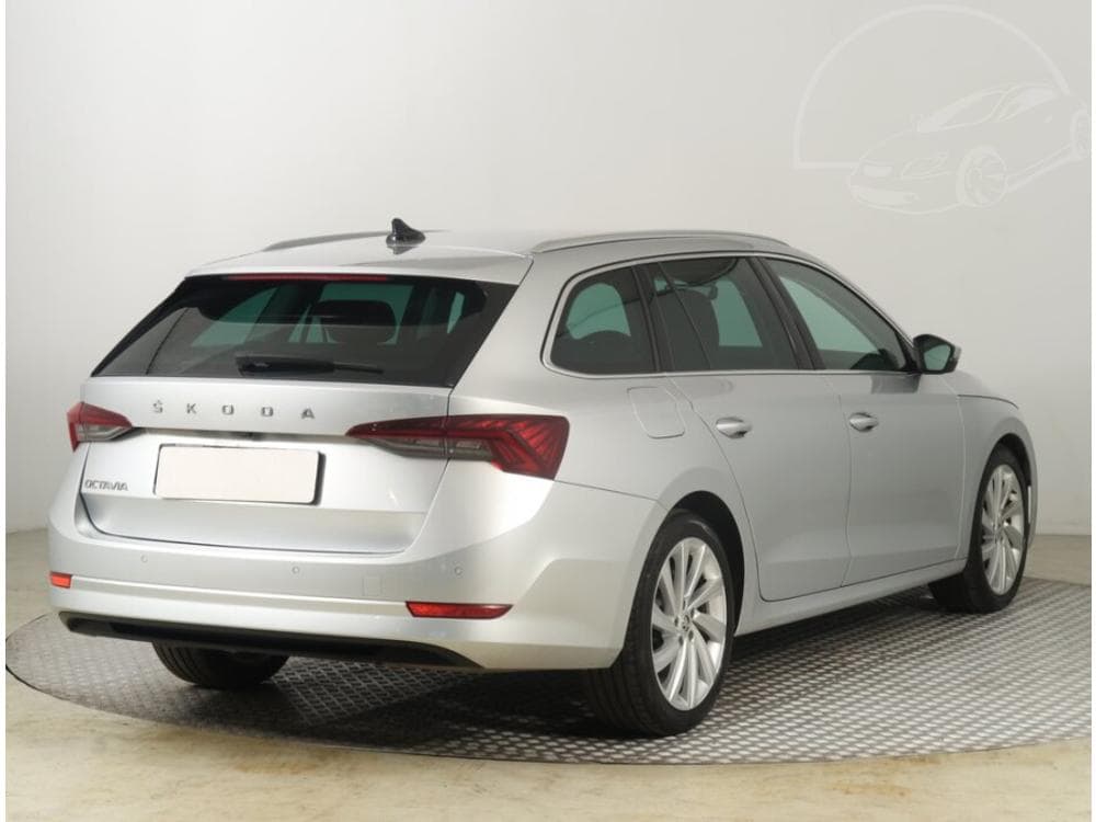 2020 Škoda OCTAVIA - 13