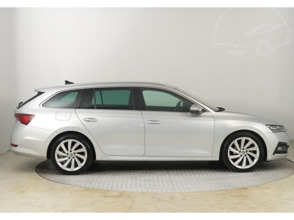 2020 Škoda OCTAVIA - 16