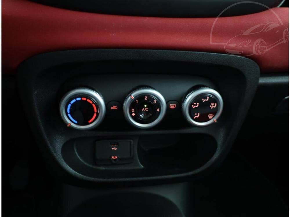 2013 Fiat 500 - 10