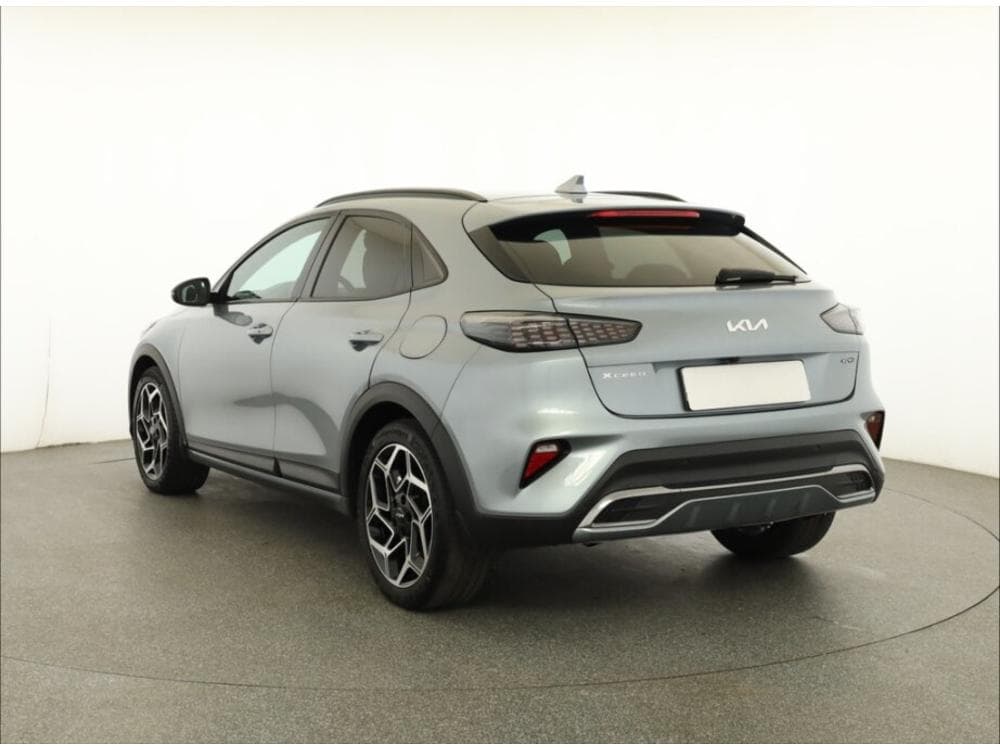 2023 Kia XCEED - 7