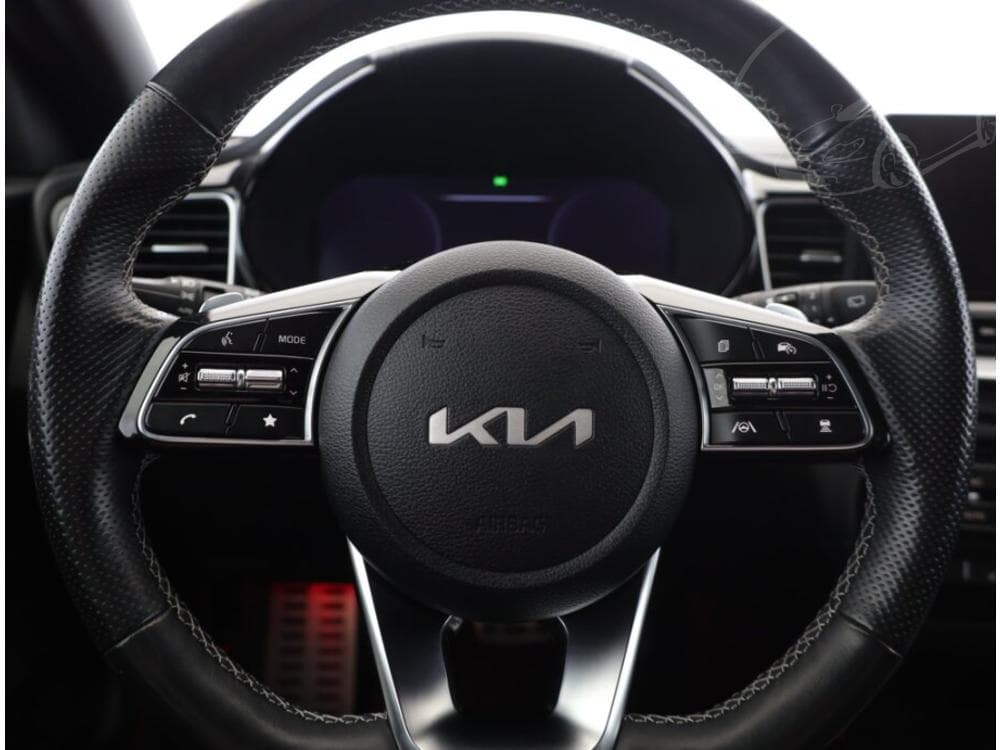 2023 Kia XCEED - 15