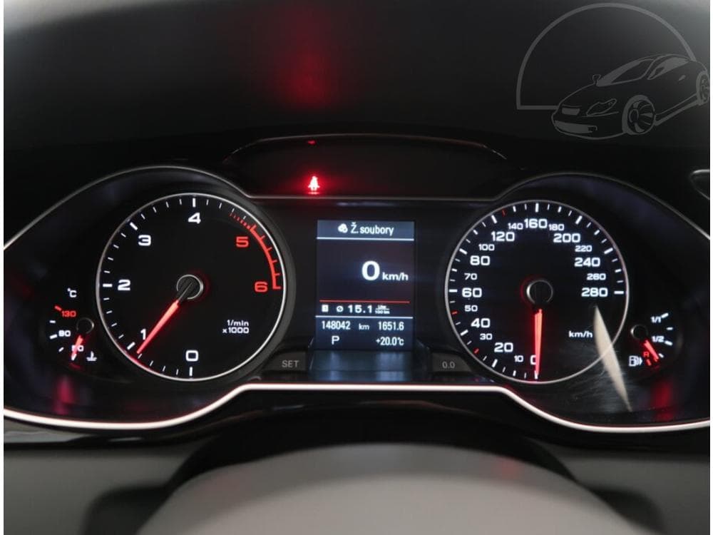 2015 Audi A4 - 31