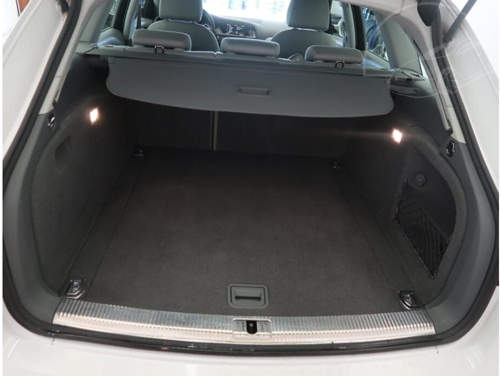 2015 Audi A4 - 40