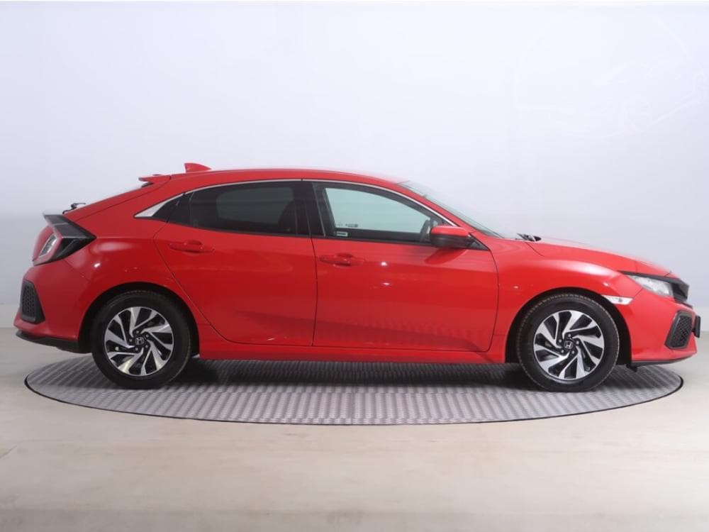 2018 Honda CIVIC - 16