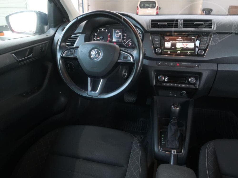 2016 Škoda FABIA - 7