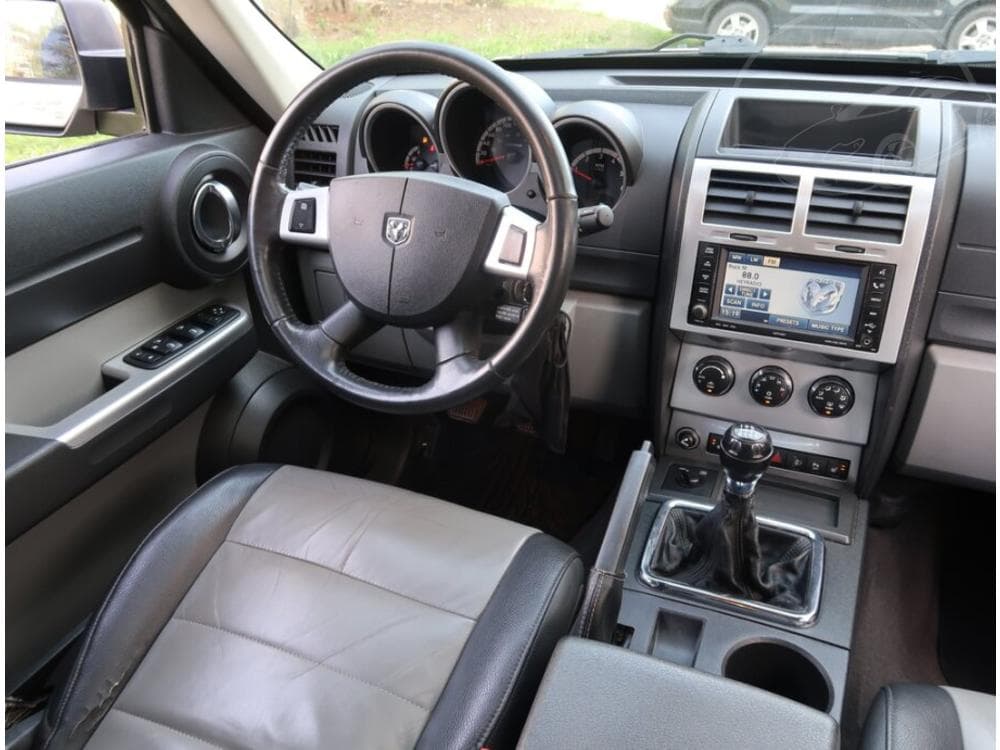2009 Dodge NITRO - 7