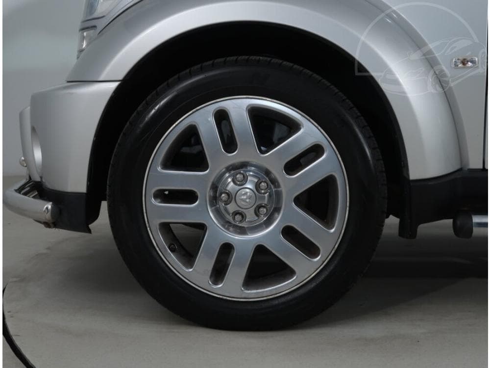 2009 Dodge NITRO - 14