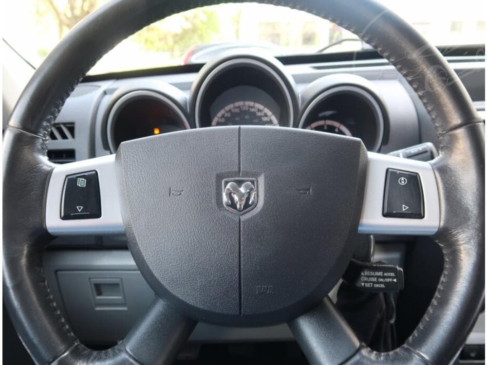 2009 Dodge NITRO - 15