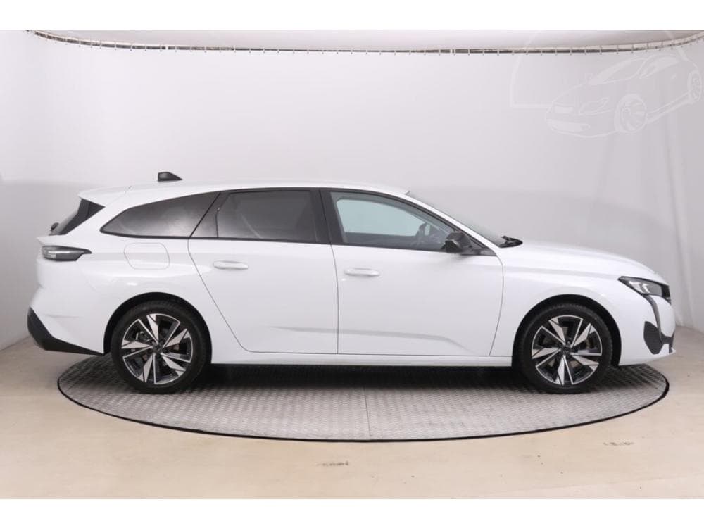 2024 Peugeot 308 - 11