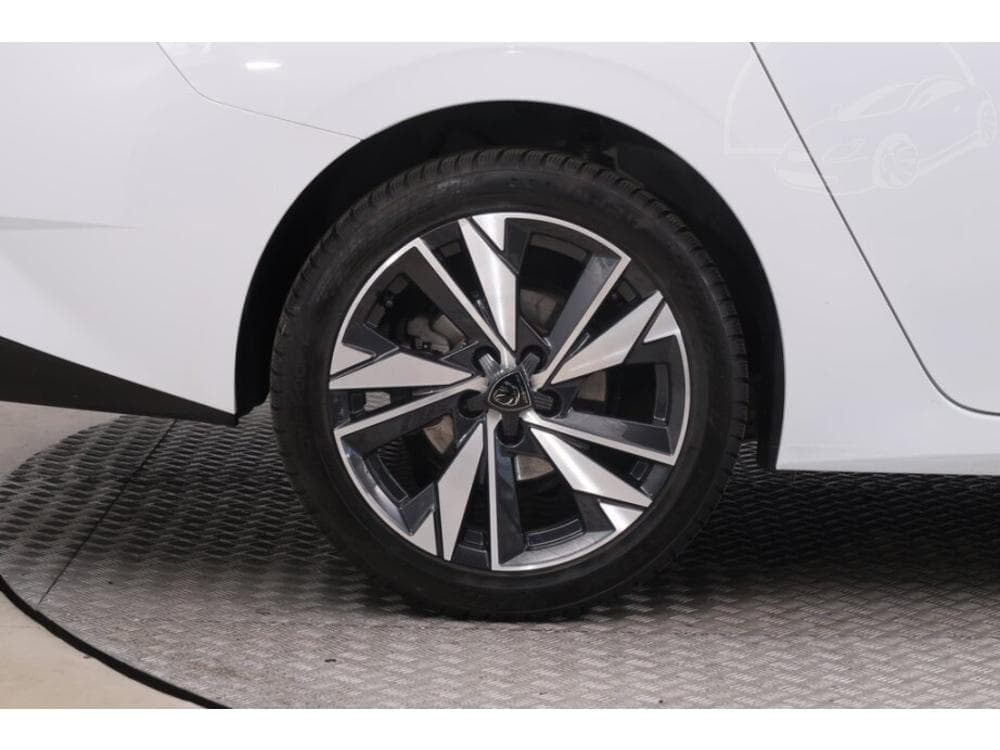 2024 Peugeot 308 - 29