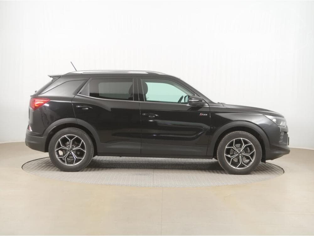 2022 SsangYong KORANDO - 16