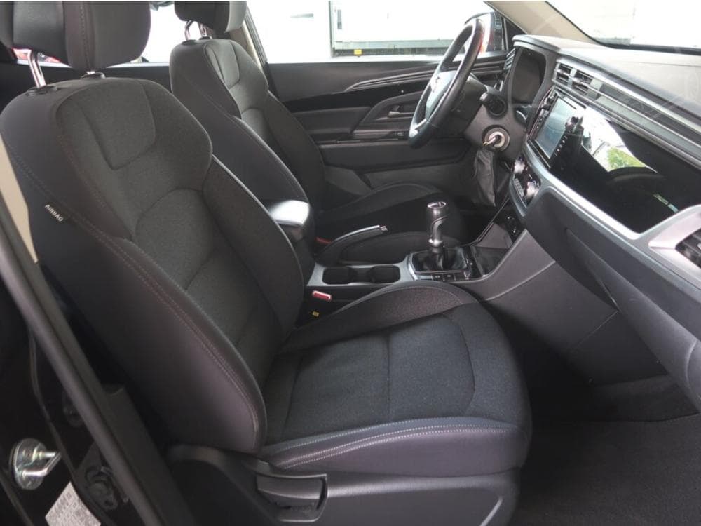 2022 SsangYong KORANDO - 25