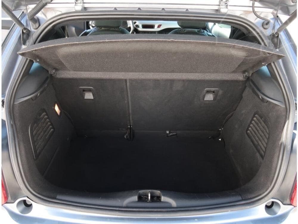 2011 Citroen DS - 12