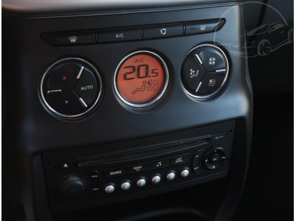 2011 Citroen DS - 13