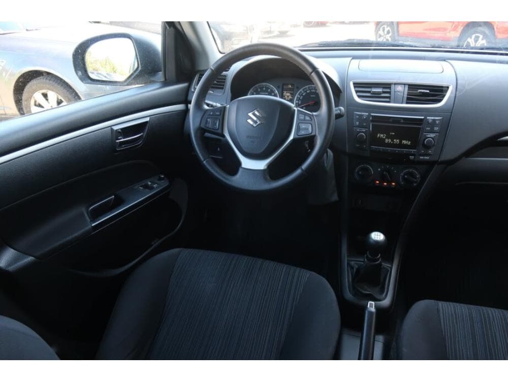 2015 Suzuki SWIFT - 7