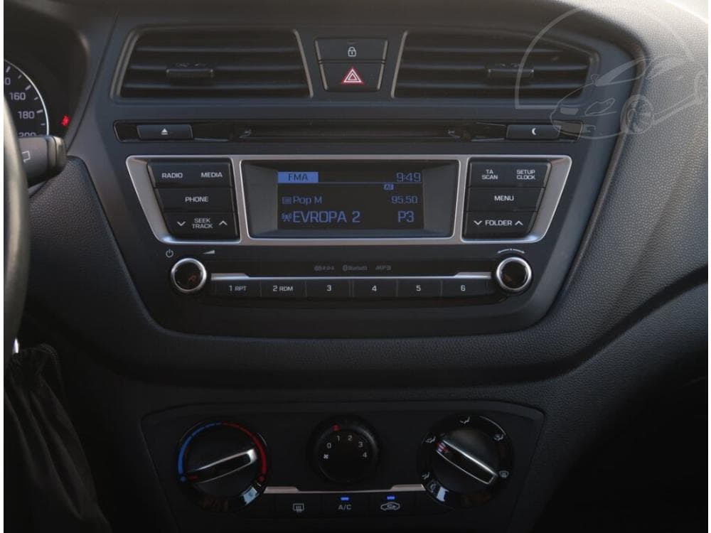 2016 Hyundai i20 - 12