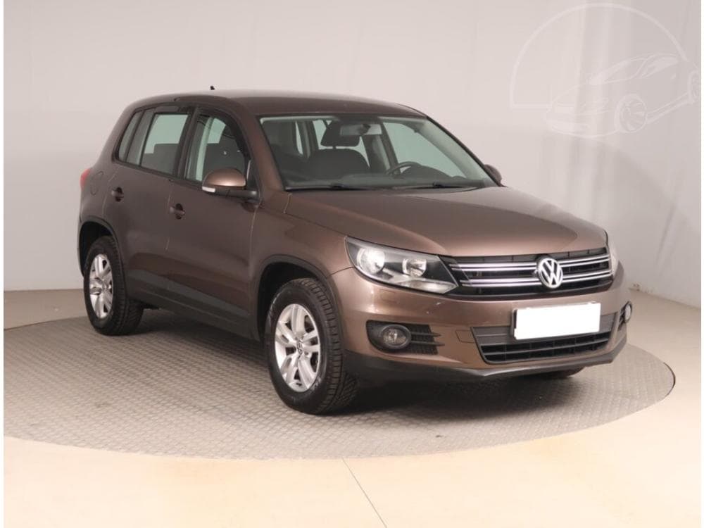 2012 Volkswagen TIGUAN