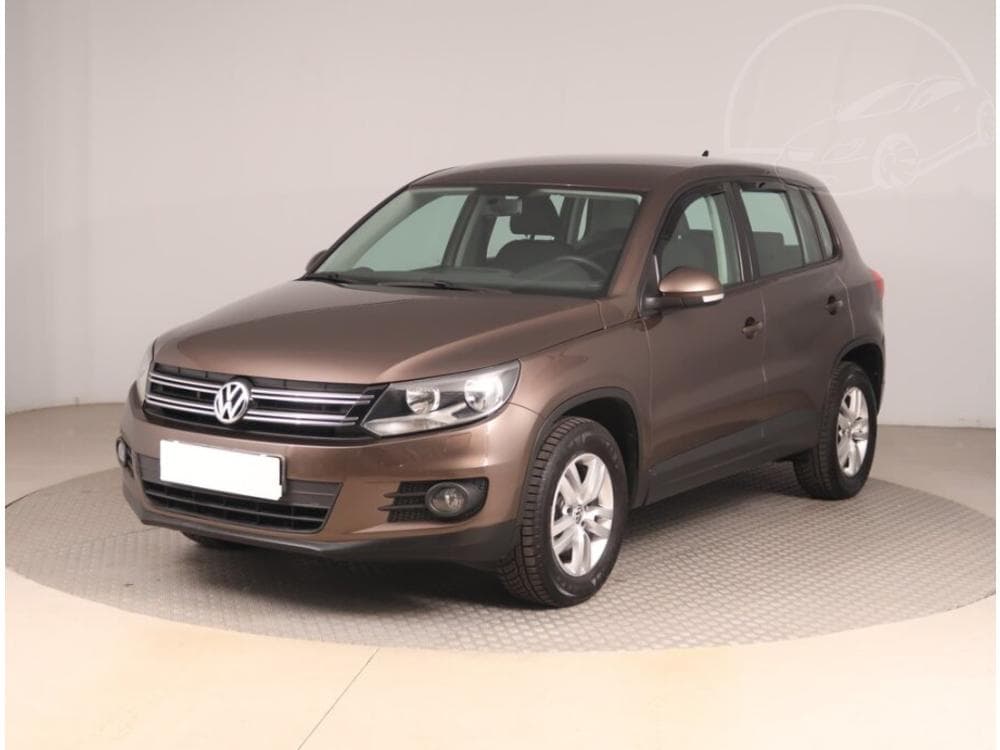 2012 Volkswagen TIGUAN - 2