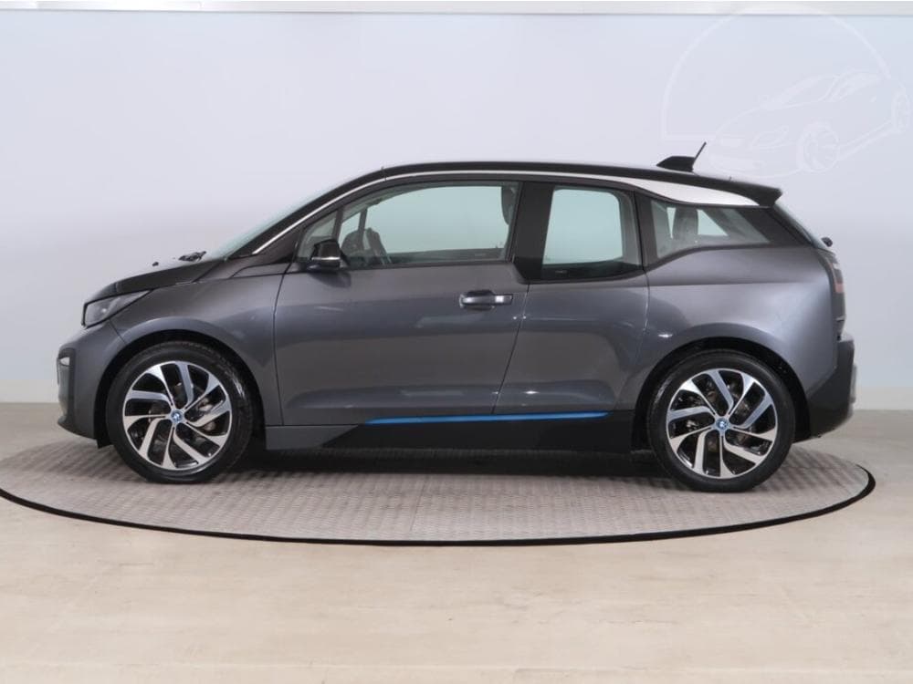2020 BMW i3 - 5
