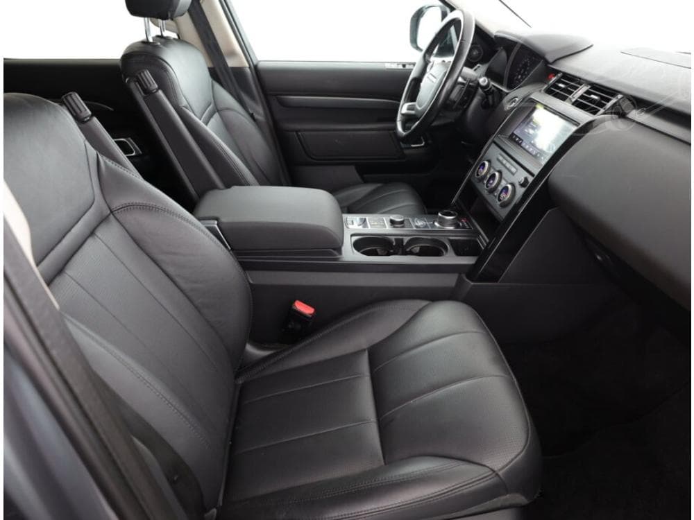 2020 Land Rover DISCOVERY - 13