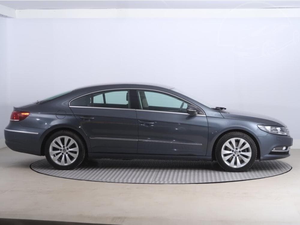 2013 Volkswagen CC - 16