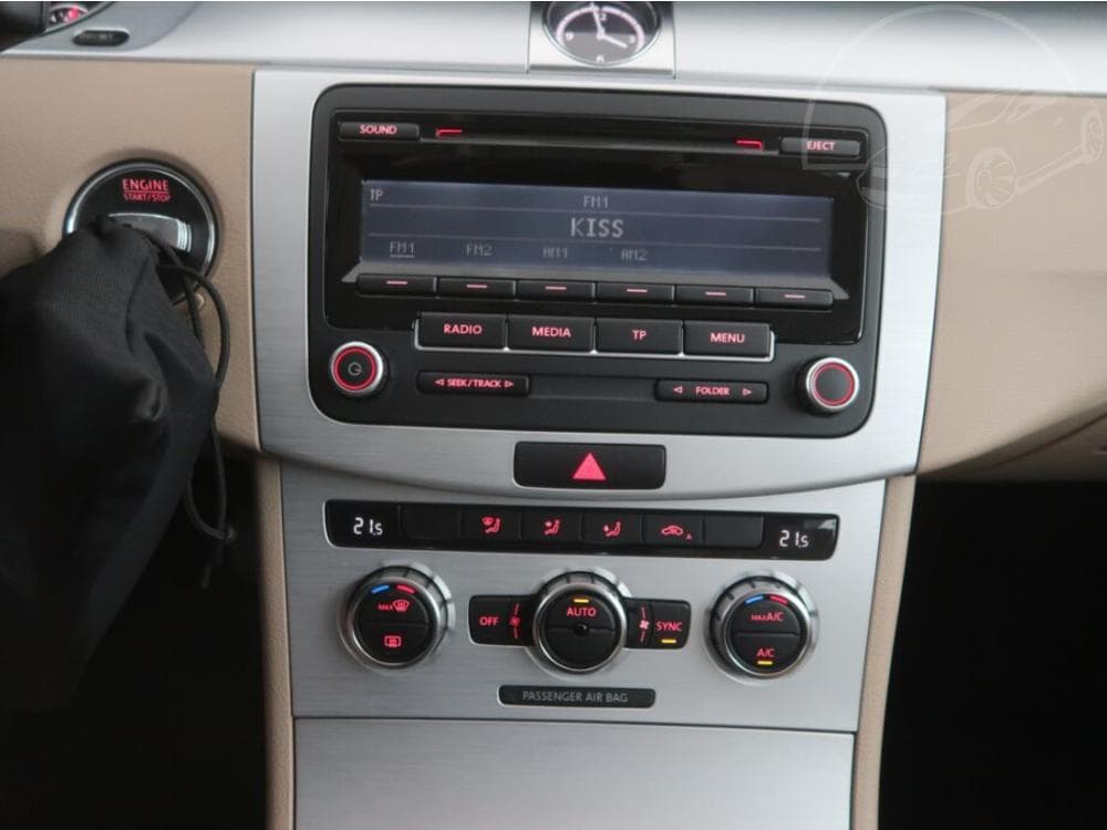 2013 Volkswagen CC - 34