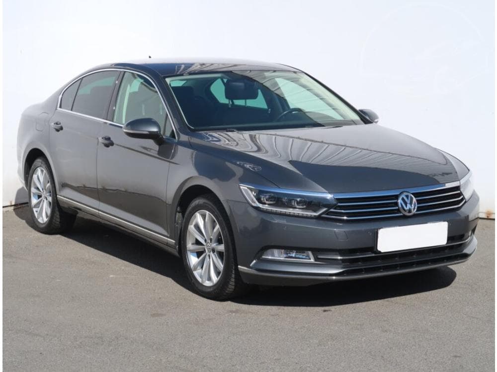 2017 Volkswagen PASSAT