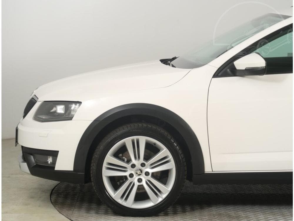 2017 Škoda OCTAVIA - 15