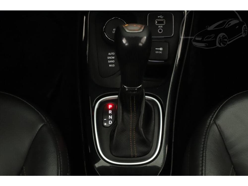 2017 Jeep COMPASS - 28