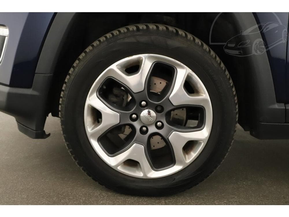 2017 Jeep COMPASS - 34