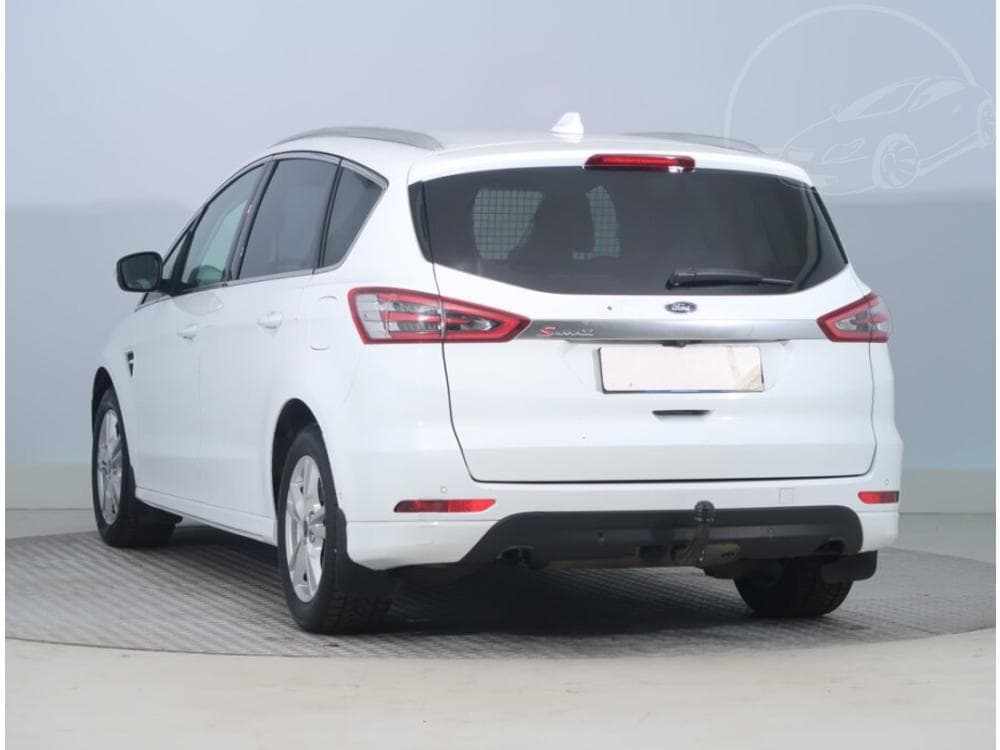 2019 Ford S-MAX - 10