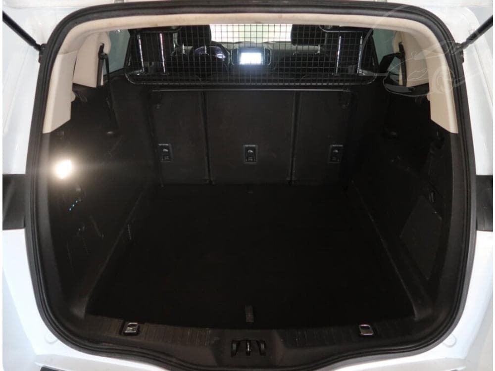 2019 Ford S-MAX - 40