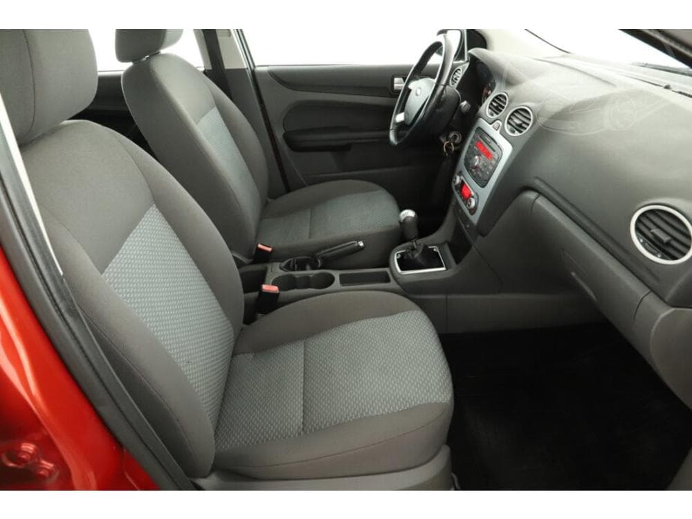 2007 Ford FOCUS - 7