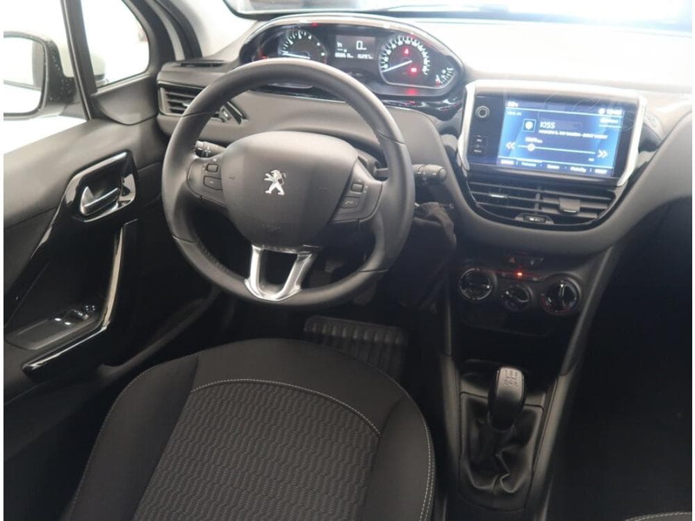 2019 Peugeot 208 - 7