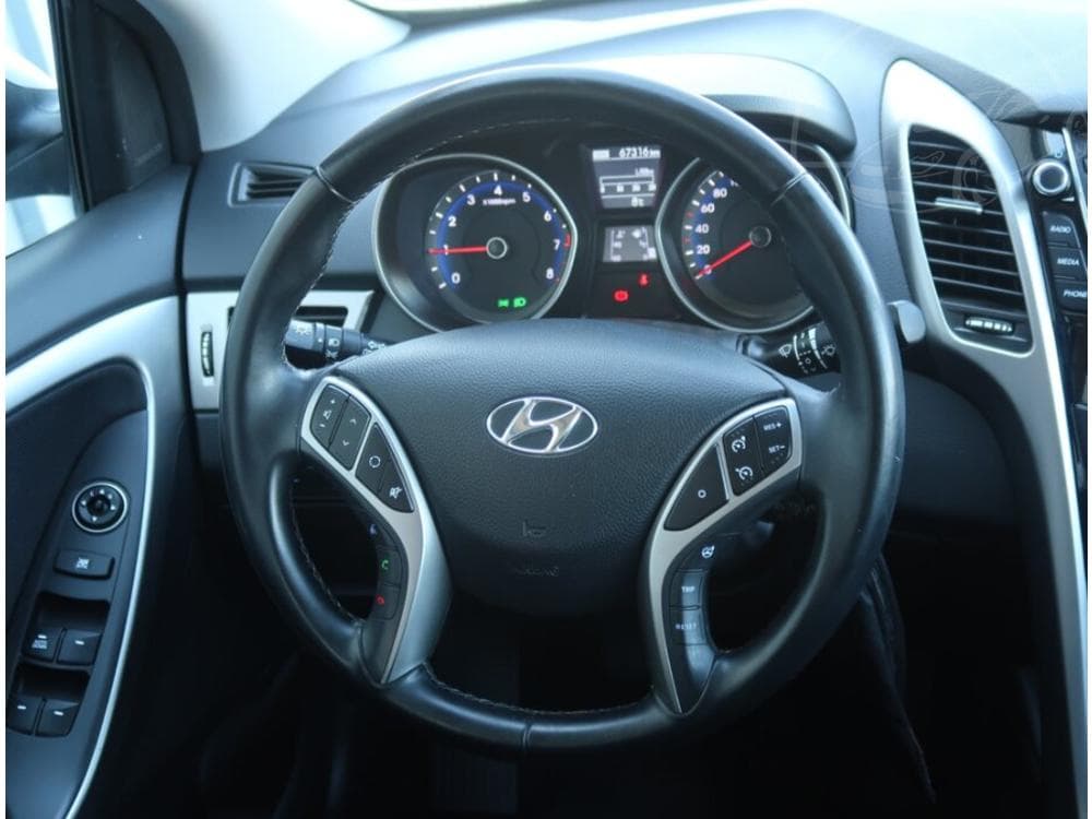 2016 Hyundai i30 - 15