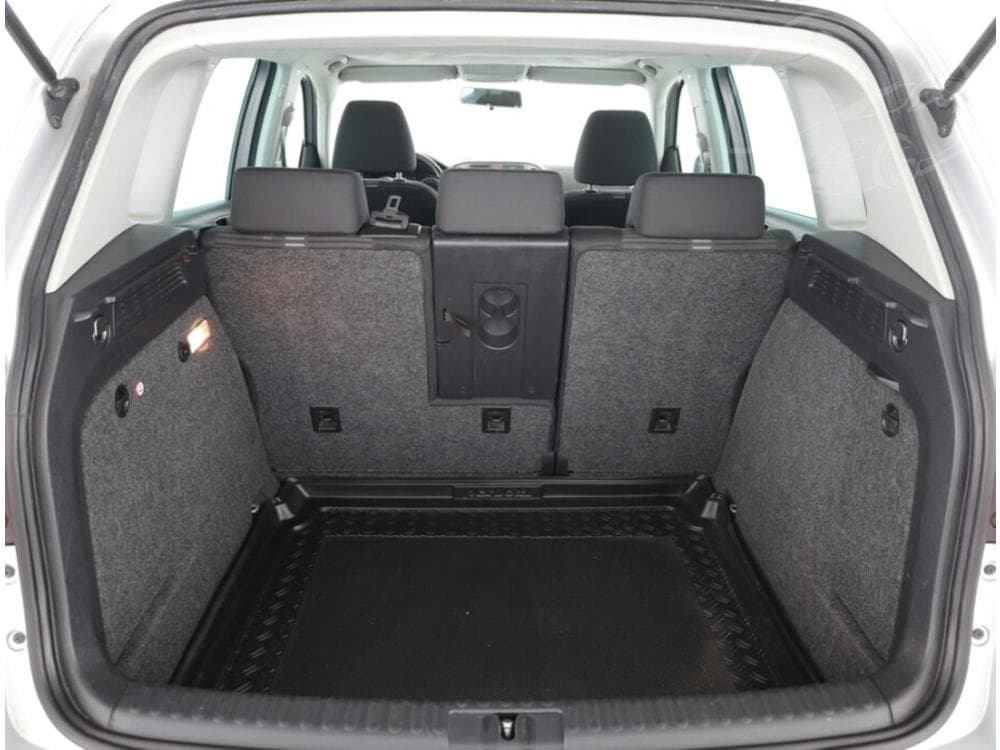 2009 Volkswagen TIGUAN - 14