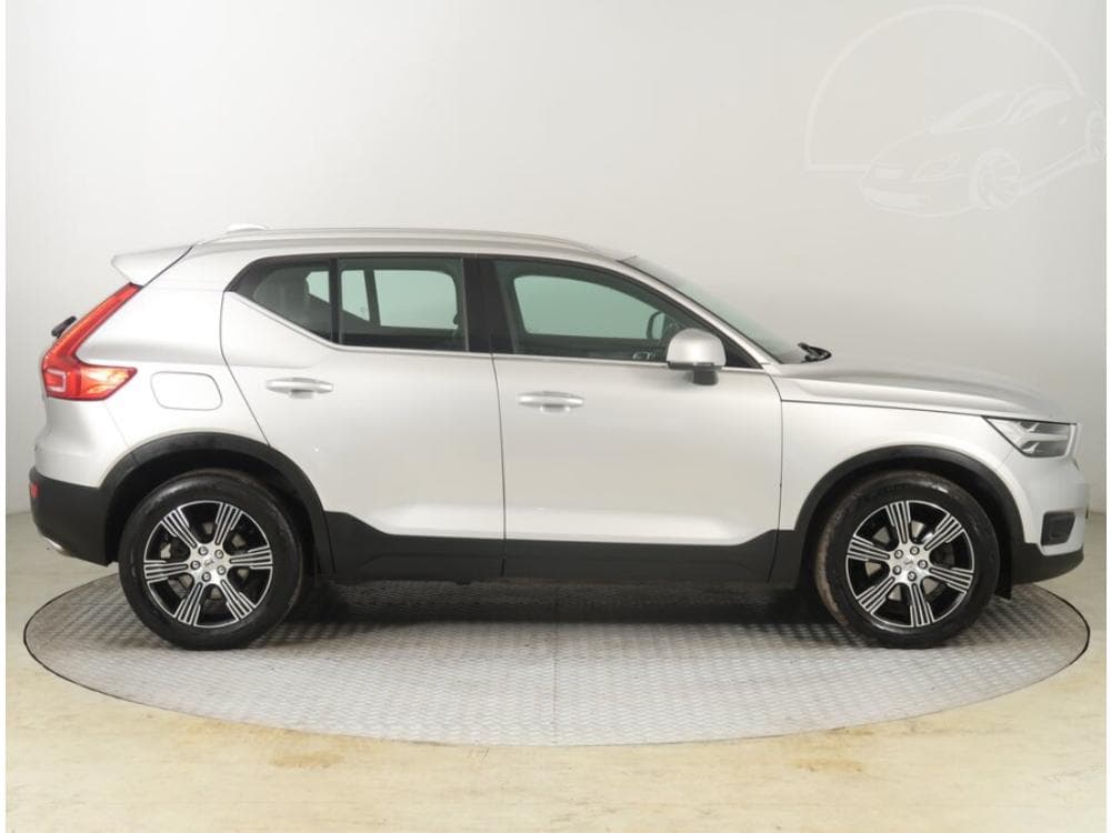 2019 Volvo XC40 - 11