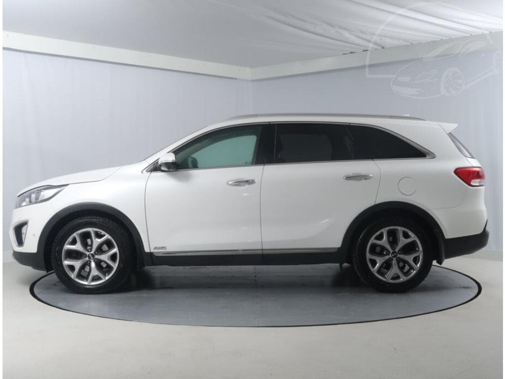 2016 Kia SORENTO - 5
