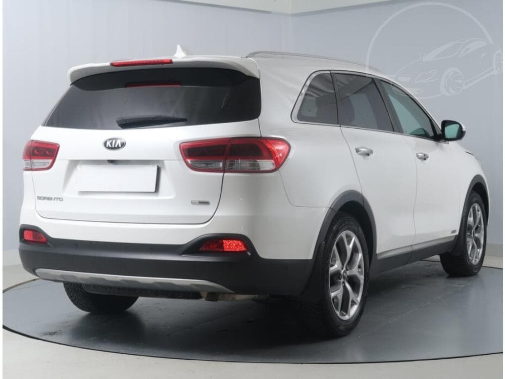 2016 Kia SORENTO - 9