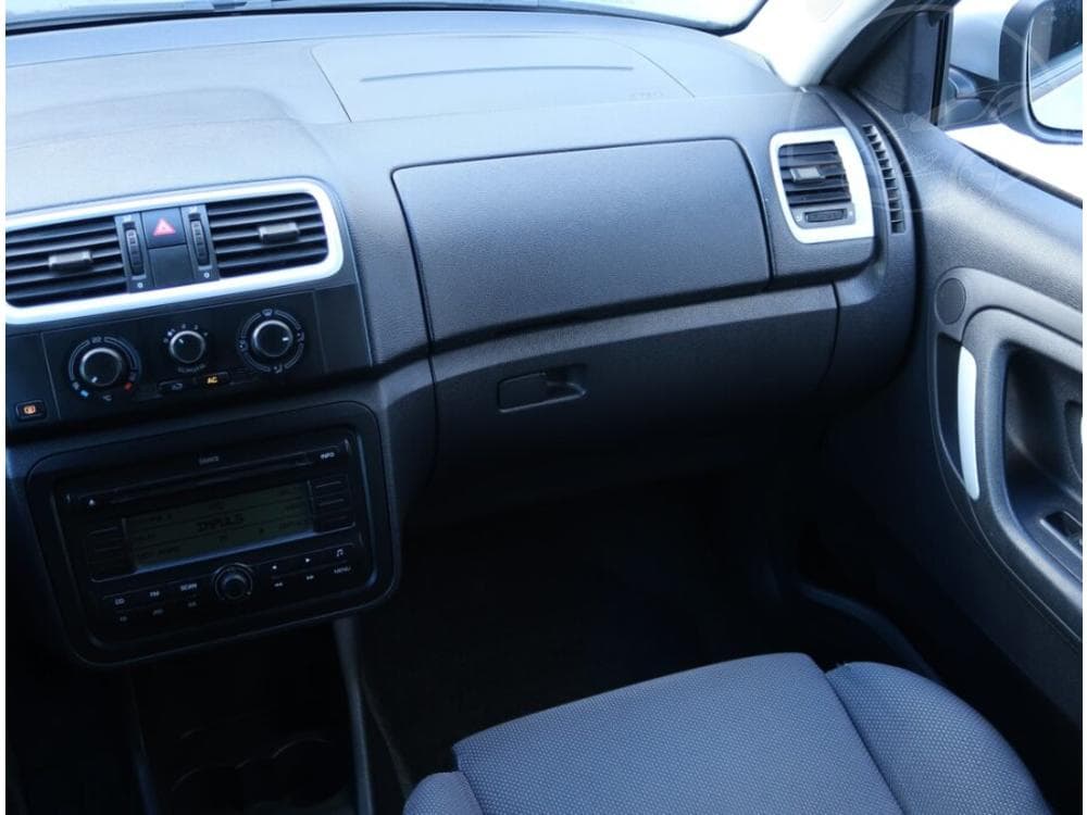 2009 Škoda FABIA - 15