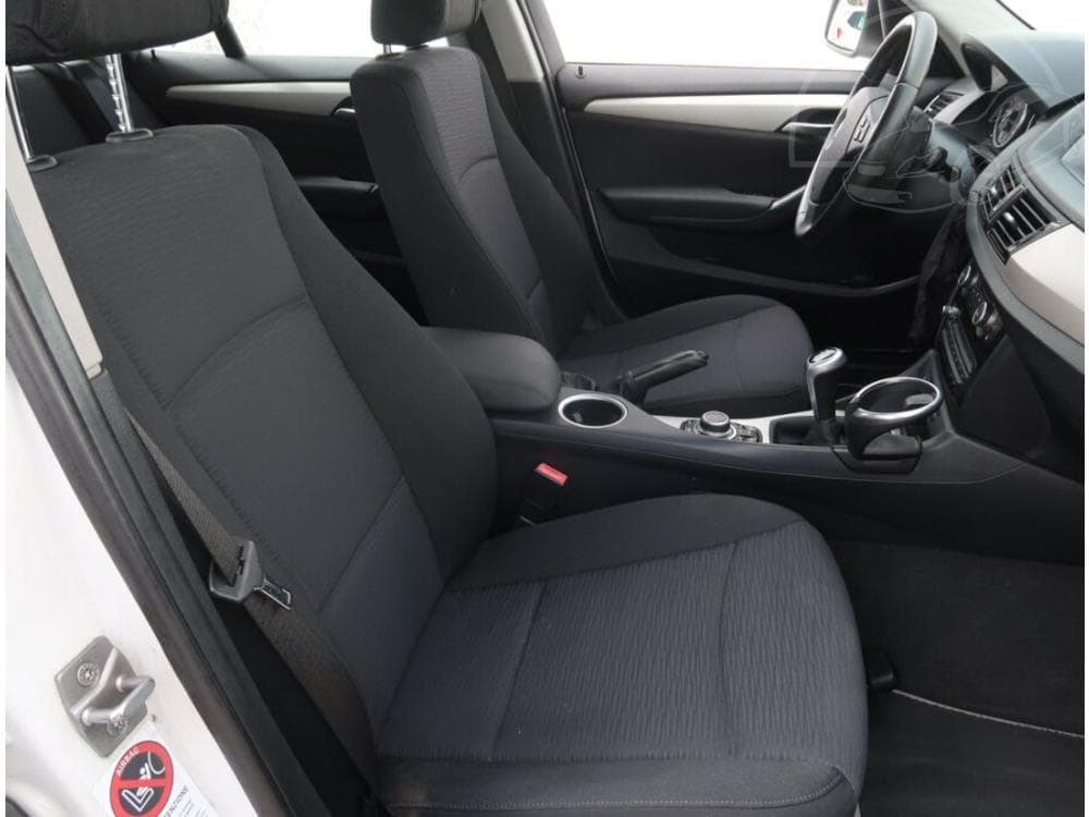 2014 BMW X1 - 25